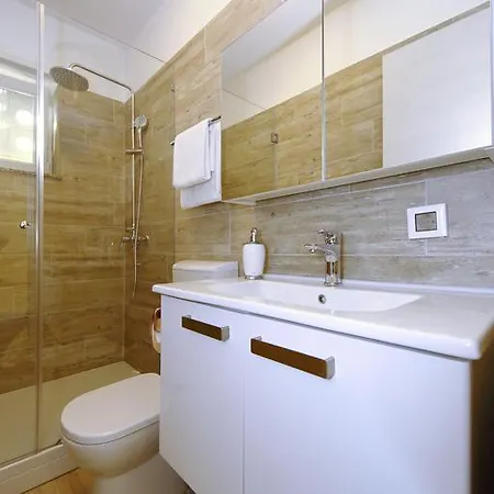 First Floor Apartamento
