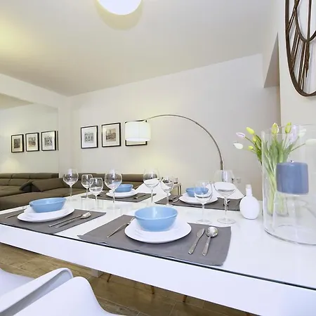 Appartamento First Floor *