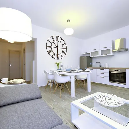 First Floor Apartamento *