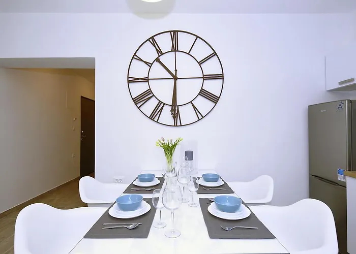 First Floor 公寓 扎达尔