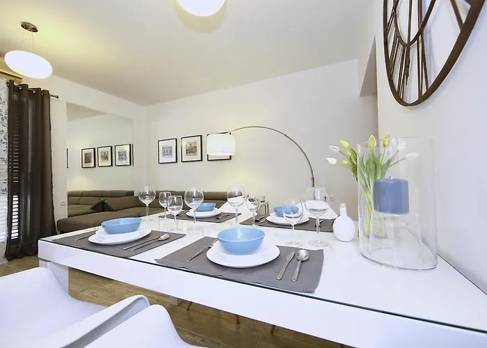 公寓 First Floor *